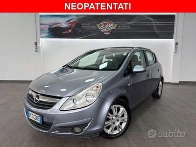 Usata Opel Corsa Cosmo 80 CV (58 kW) 2009 Grigio Utilitaria