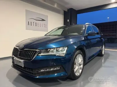 Usata Skoda Superb Executive 150 CV (110 kW) 2021 Blu Station wagon