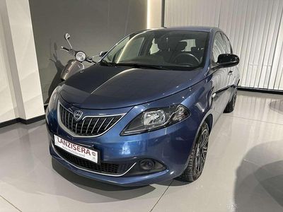 Usata Lancia Ypsilon Silver 69 CV (50 kW) 2022 Blu/azzurro Utilitaria