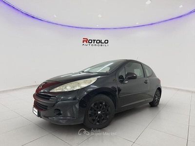 Usata Peugeot 207 68 CV (50 kW) 2007 Nero Utilitaria