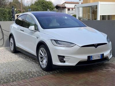Usata Tesla Model X 413 kW (562 CV) 2020 Bianco SUV