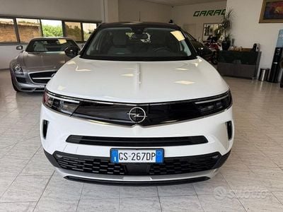 Usata Opel Mokka Elegance 101 CV (74 kW) 2023 Bianco SUV