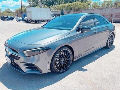 Grigio Usata 2020 Mercedes A35 AMG AMG Berlina | 37.500 € (Buon prezzo)
