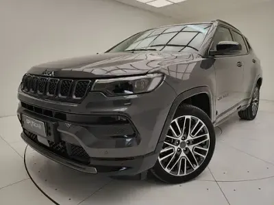 Usata Jeep Compass Summit 131 CV (96 kW) 2025 Grigio SUV