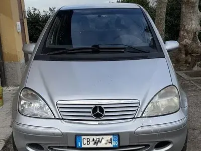 Usata Mercedes A140 82 CV (60 kW) 2002 Grigio Utilitaria