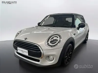 Usata Mini Cooper D Hype 116 CV (85 kW) 2019 Argento Utilitaria