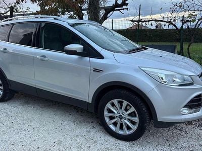Usata Ford Kuga Titanium 150 CV (110 kW) 2016 Grigio SUV