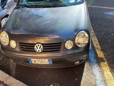 Usata VW Polo Comfortline 75 CV (55 kW) 2004 Nero Utilitaria