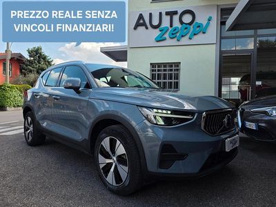 Usata Volvo XC40 129 CV (94 kW) 2023 Grigio SUV