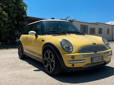 Giallo Usata 2003 Mini Cooper Utilitaria | 2400 € (Cara)