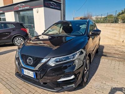 Usata Nissan Qashqai N-Connecta 115 CV (84 kW) 2019 Nero SUV