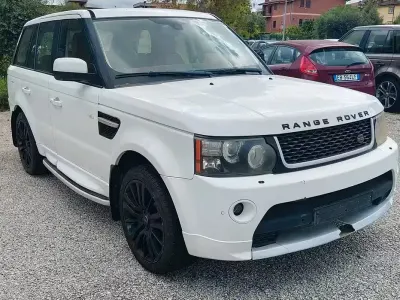 Second-hand Land Rover Range Rover Sport 370 CP (272 kW) 2013 Alb SUV