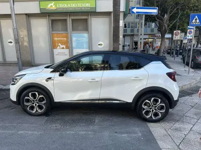 Usata Renault Captur Techno 101 CV (74 kW) 2023 SUV