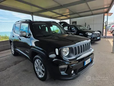 Occasion Jeep Renegade Limited 130 PK (95 kW) 2022 Zwart SUV
