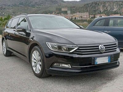 usata VW Passat Variante 1.6 TDI DSG