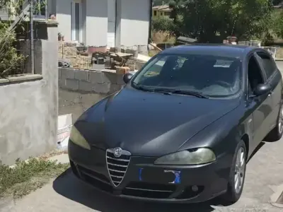 Usata Alfa Romeo 147 120 CV (88 kW) 2008 Utilitaria