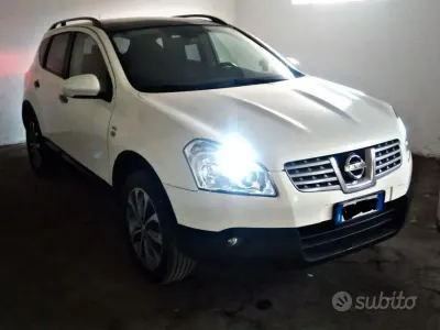 Usata Nissan Qashqai N-TEC 2010 Bianco SUV