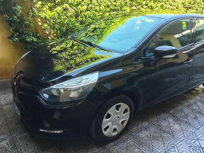 Usata Renault Clio IV Intens 73 CV (53 kW) 2017 Nero Berlina