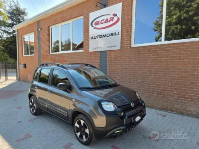 Usata Fiat Panda Cross Cross 69 CV (50 kW) 2018 Grigio Utilitaria