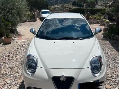 Usata Alfa Romeo MiTo Super 95 CV (69 kW) 2017 Bianco Utilitaria