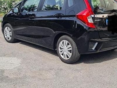 Usata Honda Jazz Trend 102 CV (75 kW) 2016 Nero Utilitaria