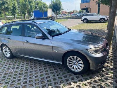 Grigio Usata 2008 BMW 318 Station wagon | 2000 € (Super prezzo)