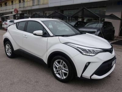Usata Toyota C-HR Business Edition 98 CV (72 kW) 2022 Bianco pastello SUV