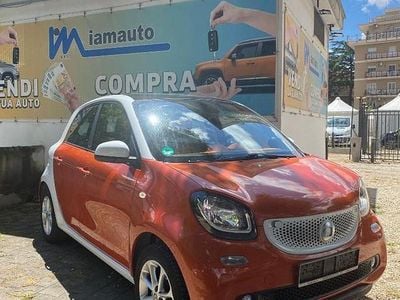 Arancione Usata 2015 Smart ForFour Passion Utilitaria | 10.500 € (Cara)