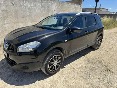 Begagnad Nissan Qashqai +2