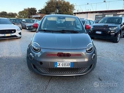 Usata Fiat 500e Red 69 kW (95 CV) 2022 Grigio Berlina