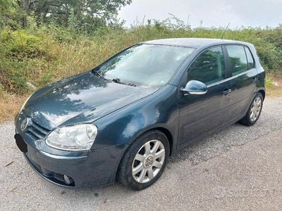 VW Golf V