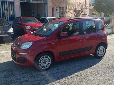 Usata Fiat Panda Lounge 69 CV (50 kW) 2015 Rosso Berlina