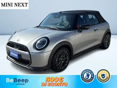 Usata Mini Cooper Classic 119 kW (163 CV) 2025 Argento metallizzato Utilitaria