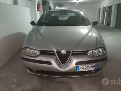 Begagnad Alfa Romeo 156 105 HK (77 kW) 2000 Grå Sedan