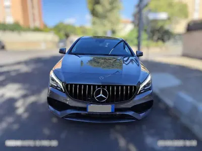 Usata Mercedes CLA200 Shooting Brake 136 CV (100 kW) 2019 Grigio Station wagon