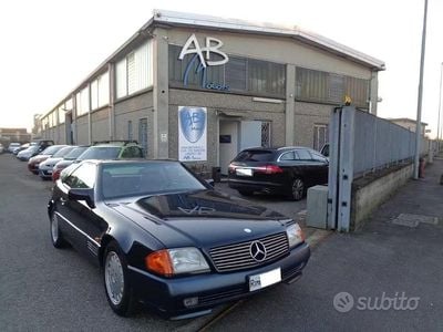 Usata Mercedes SL300 231 CV (169 kW) 1992 Blu Cabrio