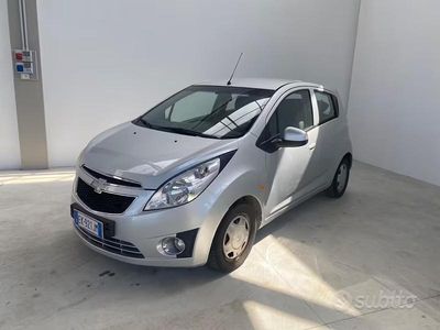 Usata Chevrolet Spark 68 CV (50 kW) 2011 Bianco Utilitaria