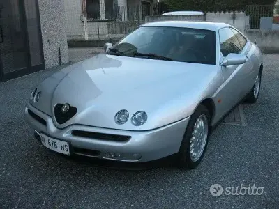 Usata Alfa Romeo GTV 150 CV (110 kW) 1997 Grigio Coupé