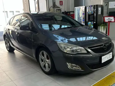 Käytetty Opel Astra