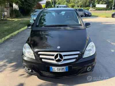 Usata Mercedes B180