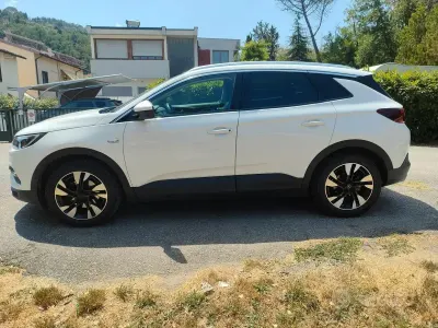 Usata Opel Grandland X 131 CV (96 kW) 2018 SUV