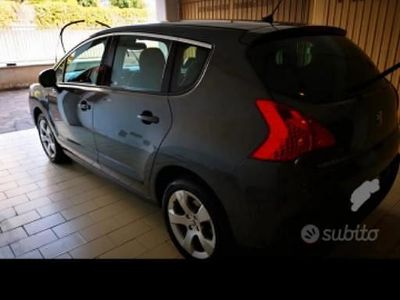 Usata Peugeot 3008 115 CV (84 kW) 2013 Grigio Station wagon