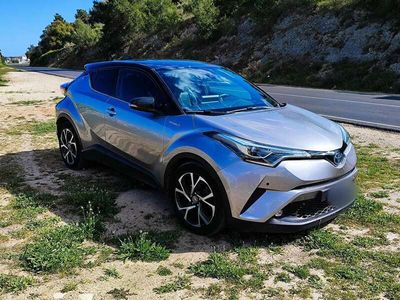 usata Toyota C-HR 1.8h Style 2wd e-cvt my17