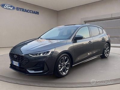 Usata Ford Focus ST-Line 116 CV (85 kW) 2025 Grigio metallizzato Berlina