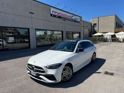 Usata Mercedes C220 Premium 200 CV (147 kW) 2023 Bianco Station wagon