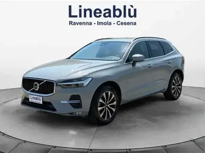 Usata Volvo XC60 145 CV (106 kW) 2024 Grigio SUV
