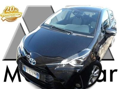 Usata Toyota Yaris Hybrid Business Edition 73 CV (53 kW) 2019 Nero Berlina