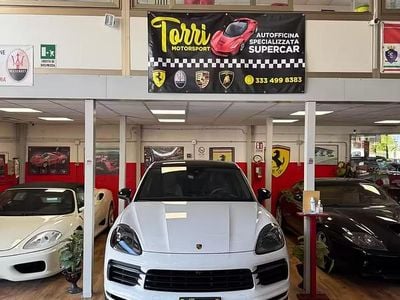 Usata Porsche Cayenne Coupe 340 CV (250 kW) 2020 Bianco Coupé