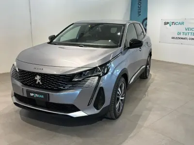 Usata Peugeot 3008 Allure 131 CV (96 kW) 2022 Grigio SUV