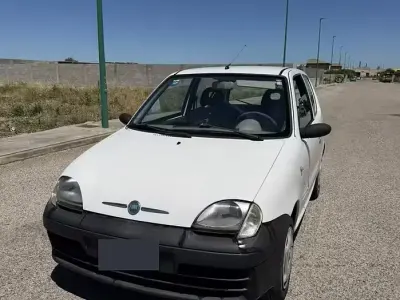 Usata Fiat 600 54 CV (39 kW) 2007 Bianco Utilitaria